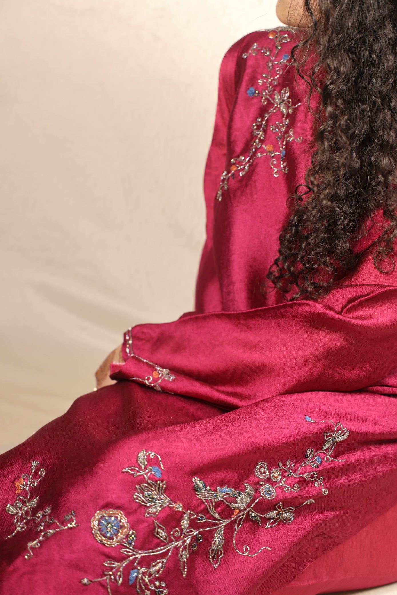 MAGENTA EMBELLISHED SUIT